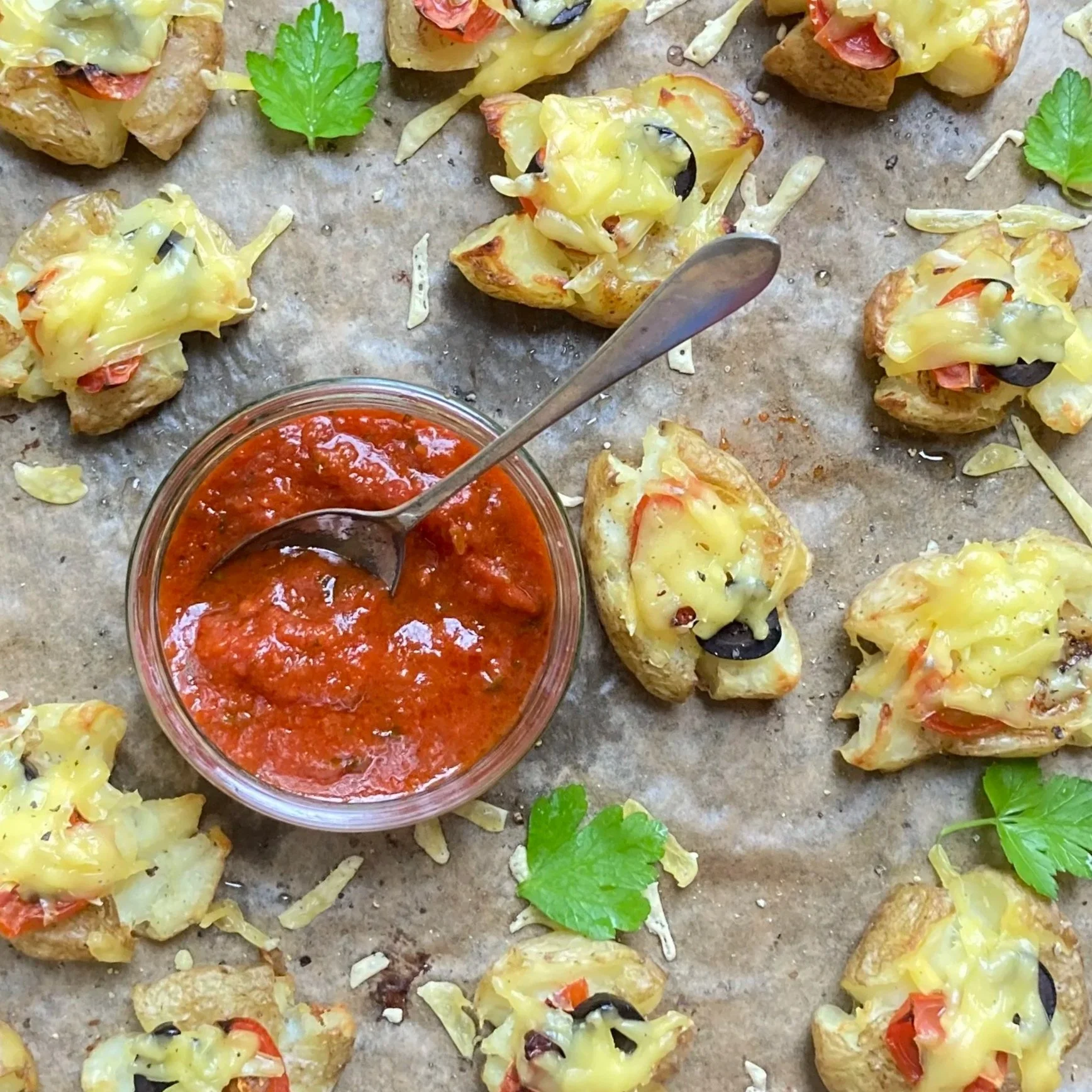 Smashed Pizza Spuds